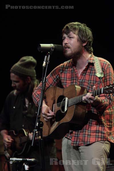 FLEET FOXES - 2011-07-04 - PARIS - Salle Pleyel - 